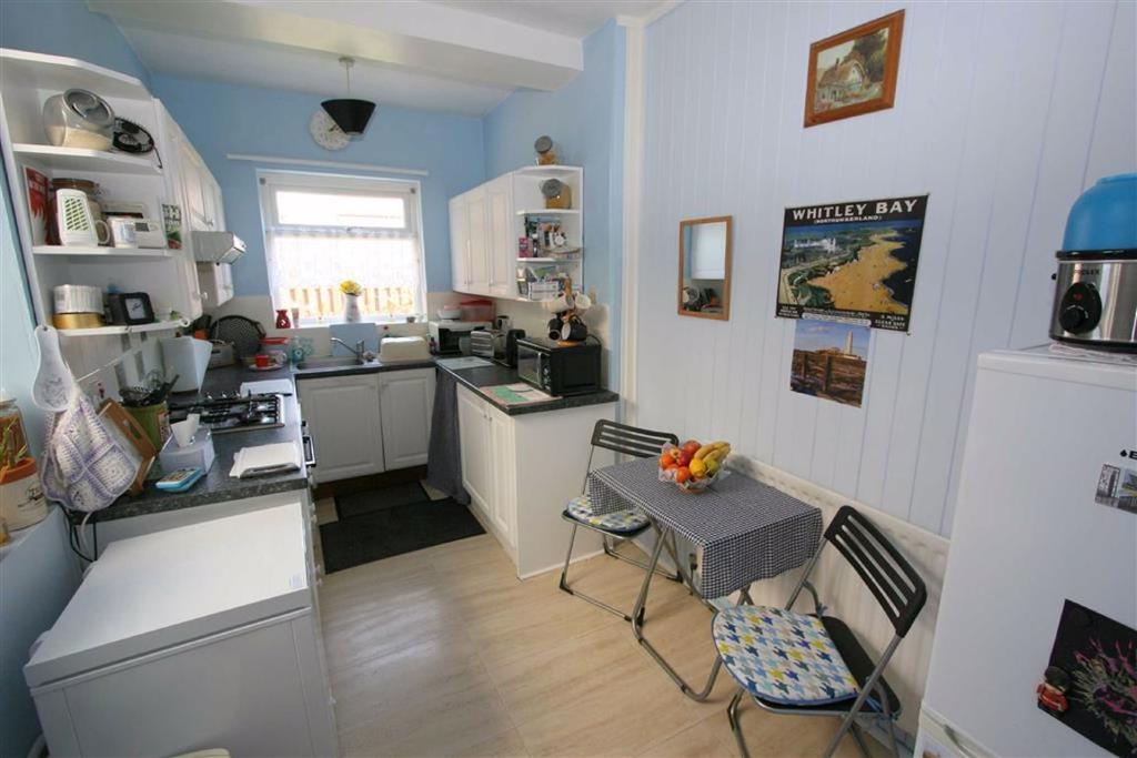 Ashbrooke, Monkseaton, NE25 3 bed semidetached house £245,000
