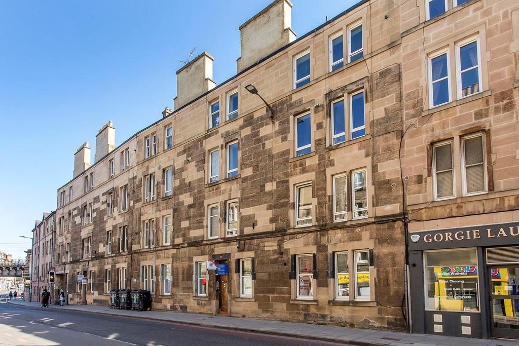 Road, Edinburgh, EH11 2 bed flat for sale £190,000