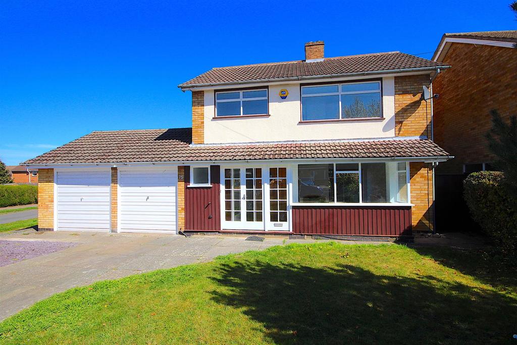 Clovelly Road, Glenfield 3 bed detached house £925 pcm (£213 pw)
