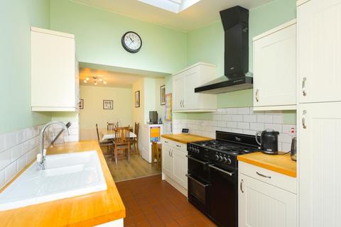 18 Horton Hill, Epsom, KT19 8SS