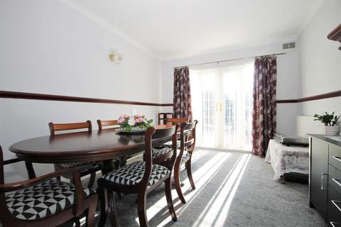 Medindie High Street, Greatham, Hartlepool, TS25 2EJ