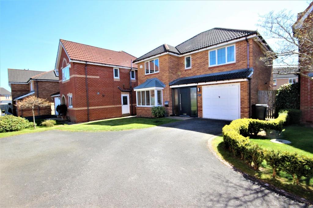Clover Drive, Eden Park, Hartlepool 4 bed detached house £225,000