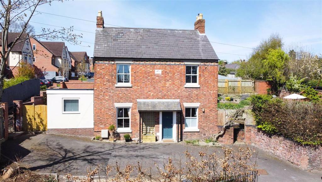 New Street, Frankwell, Shrewsbury 4 bed detached house £600,000