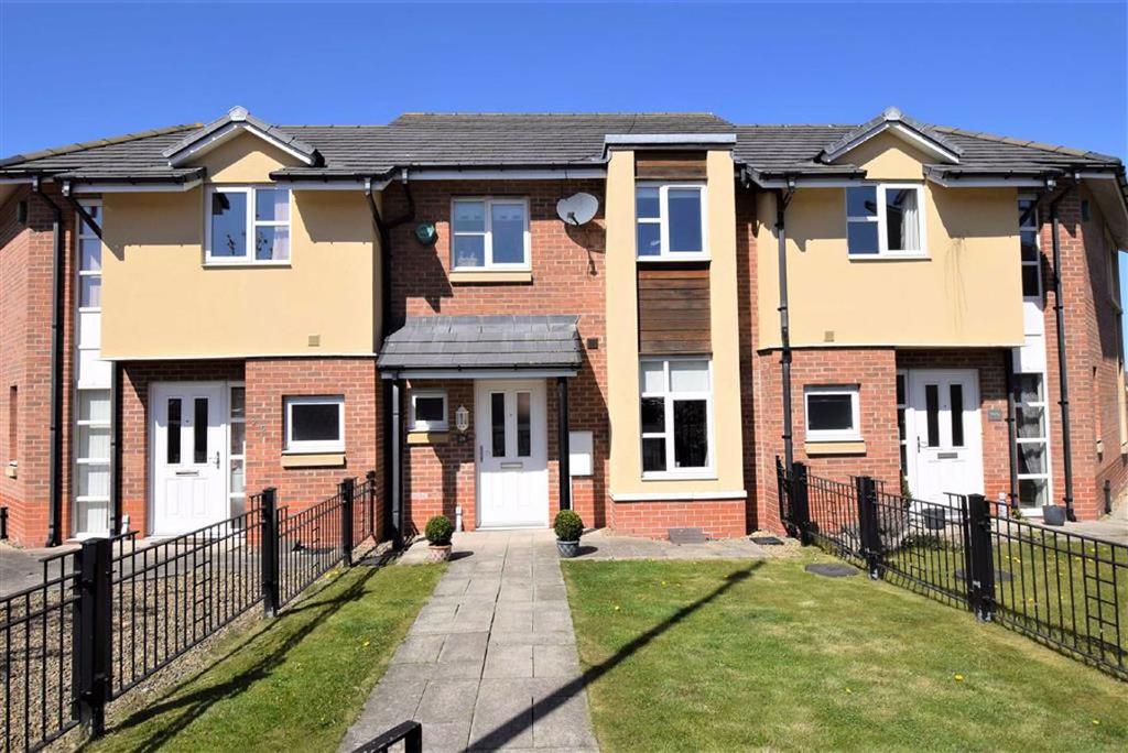 Redwood Avenue, South Shields 3 bed terraced house £156,500
