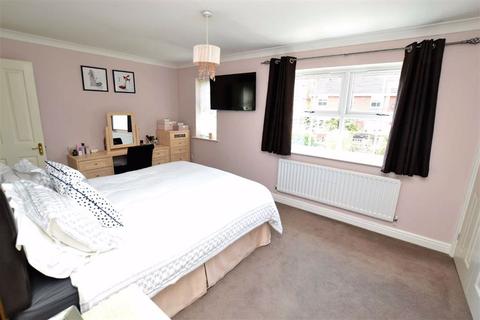 5 Aberaman, Emmer Green, Reading, RG4 8LD