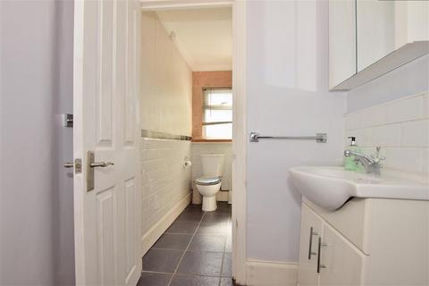55 Dunton Road, Romford, RM1 4AD