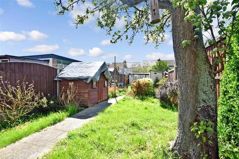55 Dunton Road, Romford, RM1 4AD