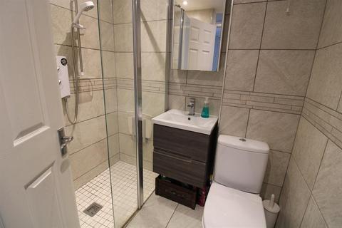 27 Ashurst Close, Crayford, Dartford, DA1 4SX