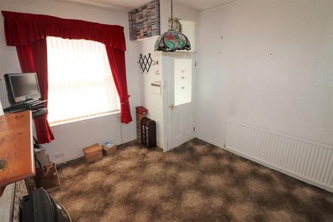 10 Wilson Avenue, Wallasey, CH44 8BX