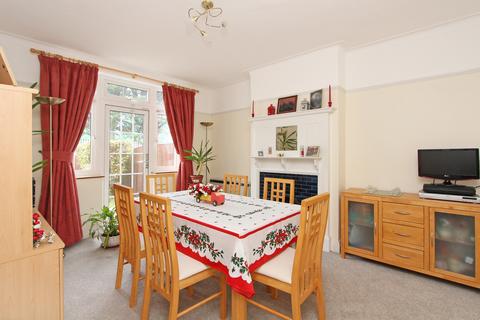 130 Popes Lane, London, W5 4NP