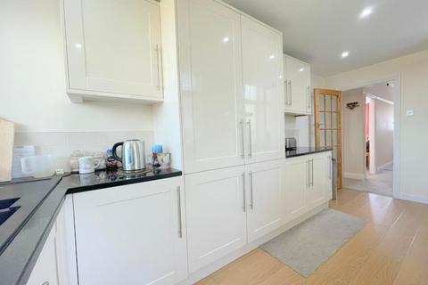 130 Popes Lane, London, W5 4NP