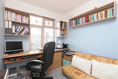 130 Popes Lane, London, W5 4NP