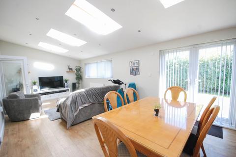 20 Oswald Close, Boldon Colliery, NE35 9BY