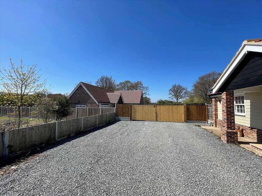 Gated Drive Way