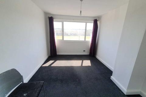 40 Centenary Square, Dewsbury, WF12 9HL