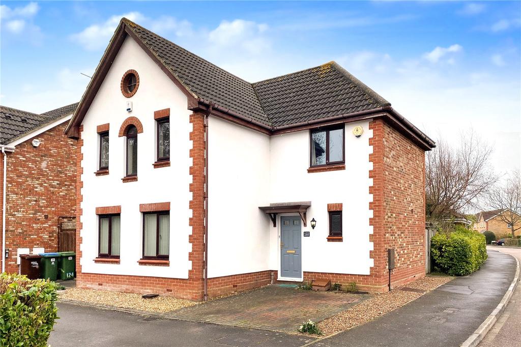 Bluebell Drive, Littlehampton 4 bed detached house £425,000