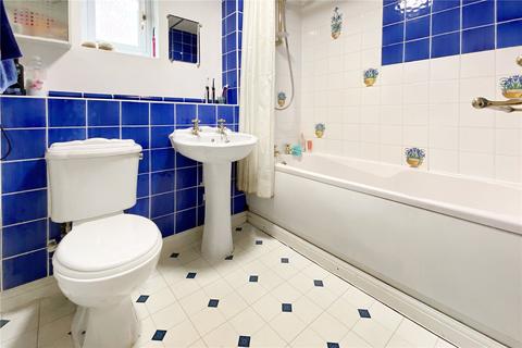122 Bluebell Drive, Littlehampton, BN17 6UU