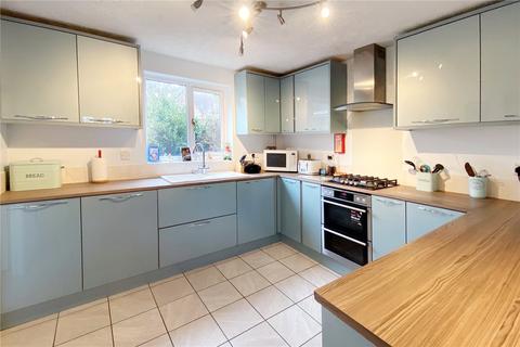 122 Bluebell Drive, Littlehampton, BN17 6UU
