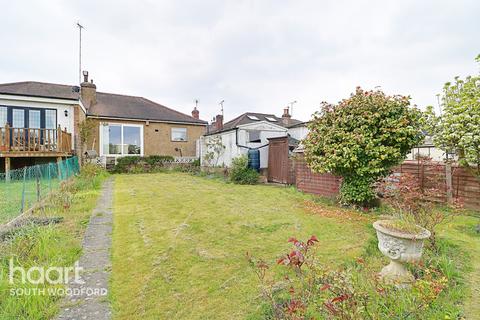 27 Kensington Drive, Woodford Green, IG8 8LP