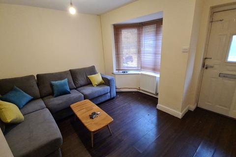 4 bedroom townhouse to rent, Dearden Street, Hulme, Manchester,  M15 5LZ