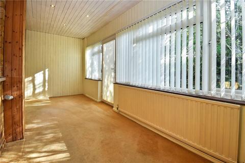 55 Avon Crescent, Romsey, SO51 5PX