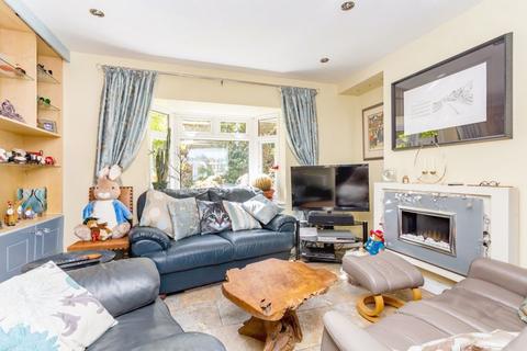 87 Denton Drive, Brighton, BN1 8DL