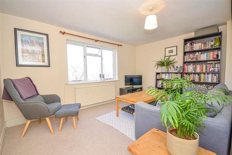 Flat C, 63 Alexandra Park Road, London, N10 2DG