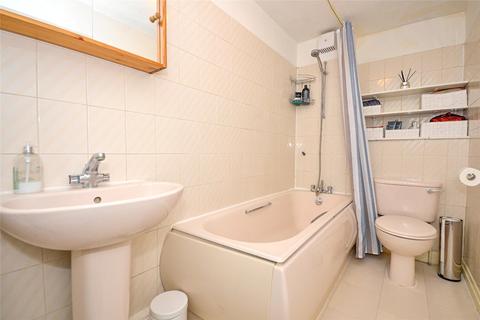 Flat C, 63 Alexandra Park Road, London, N10 2DG