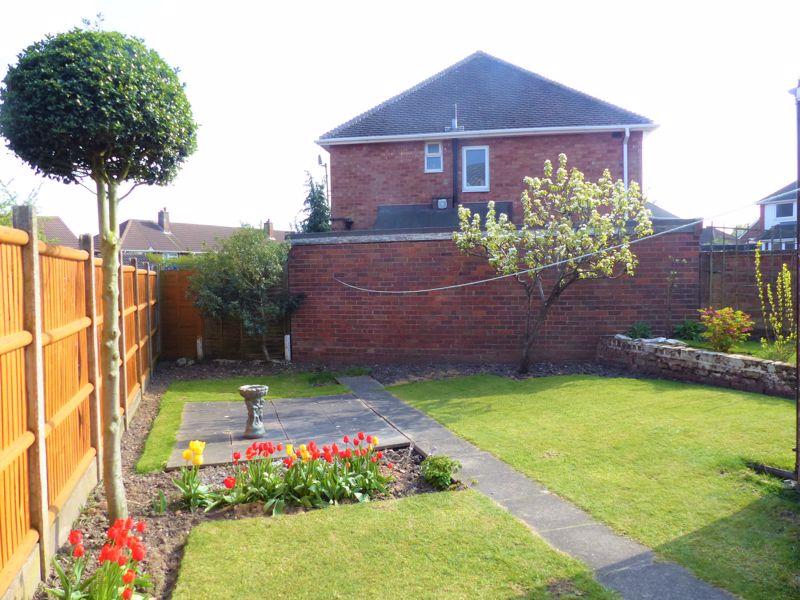 Stanhope Way, Great Barr, Birmingham... 3 bed semidetached house £