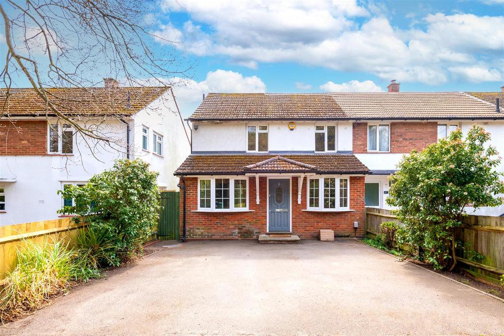 Park Lane East, Reigate 3 bed semidetached house £575,000