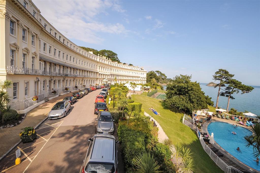Hesketh Crescent, Torquay 1 bed apartment £165,000