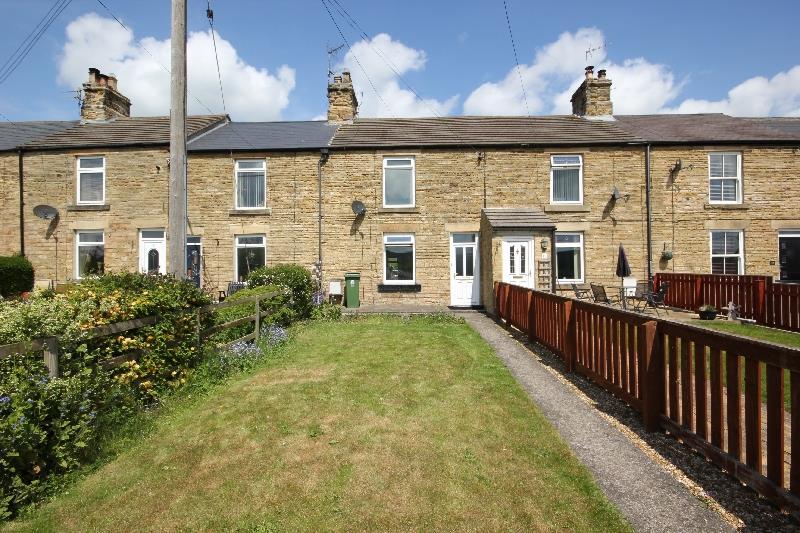 Durham Road, Wolsingham 2 bed terraced house £475 pcm (£110 pw)