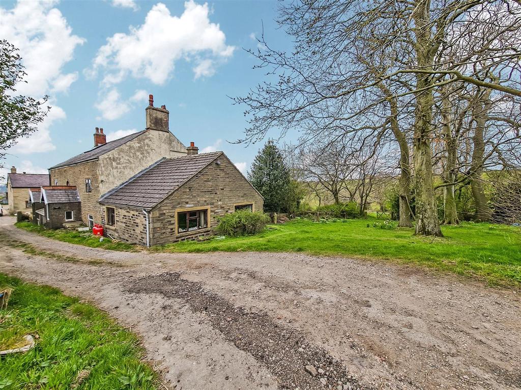 North Lanes, Cawthorne, Barnsley 4 bed country house £600,000