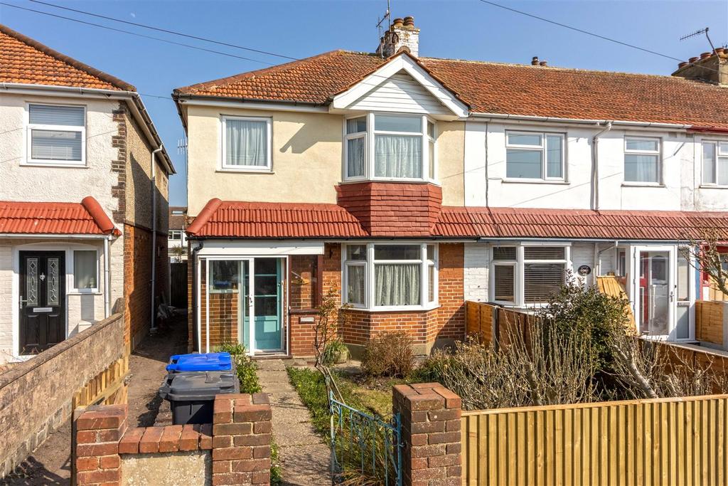 Grand Avenue, Lancing 3 bed end of terrace house £285,000