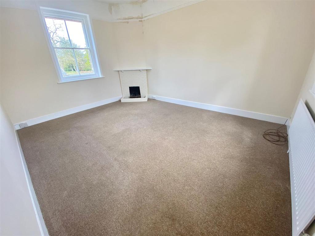 Living Room.jpg