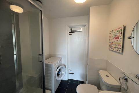 Studio to rent, Vernon Terr, Vernon Terrace, Brighton BN1