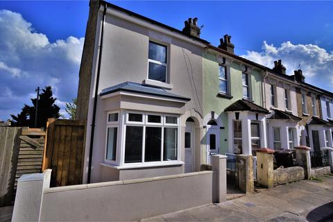 16 Moore Street, Rochester, ME2 3BD