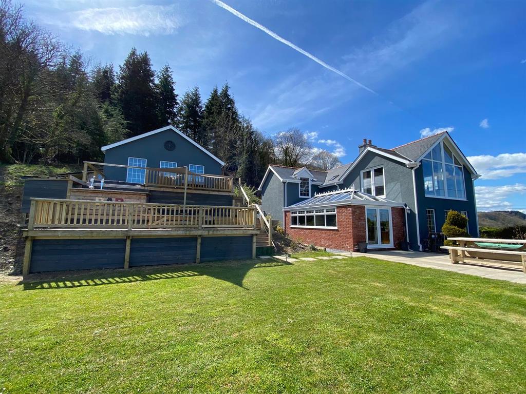 Llanarthne, Carmarthen 5 bed property with land £1,500,000