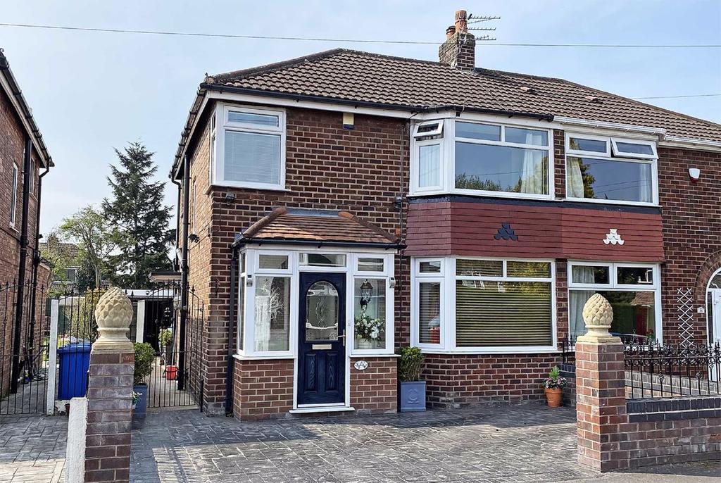 Swan Road, Timperley, Cheshire 3 bed semidetached house £380,000