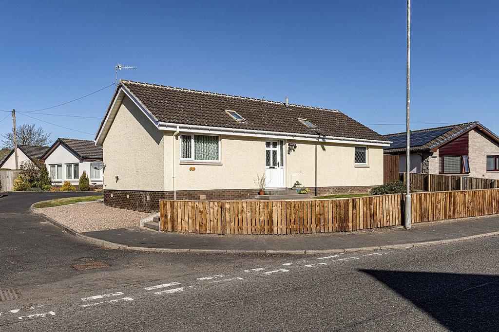 Rosehill, Blair Avenue, Jedburgh TD8 6LD 3 bed detached bungalow £210,000