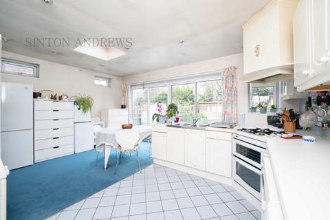 22 Bramley Road, London, W5 4SS