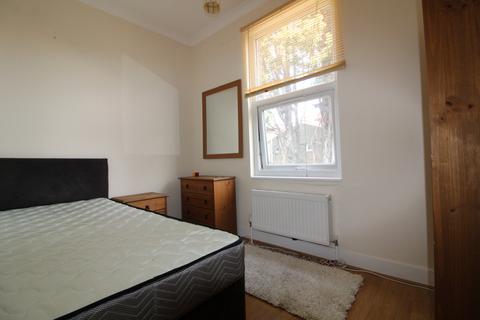 undefined, Eve Road, Tottenham, N17