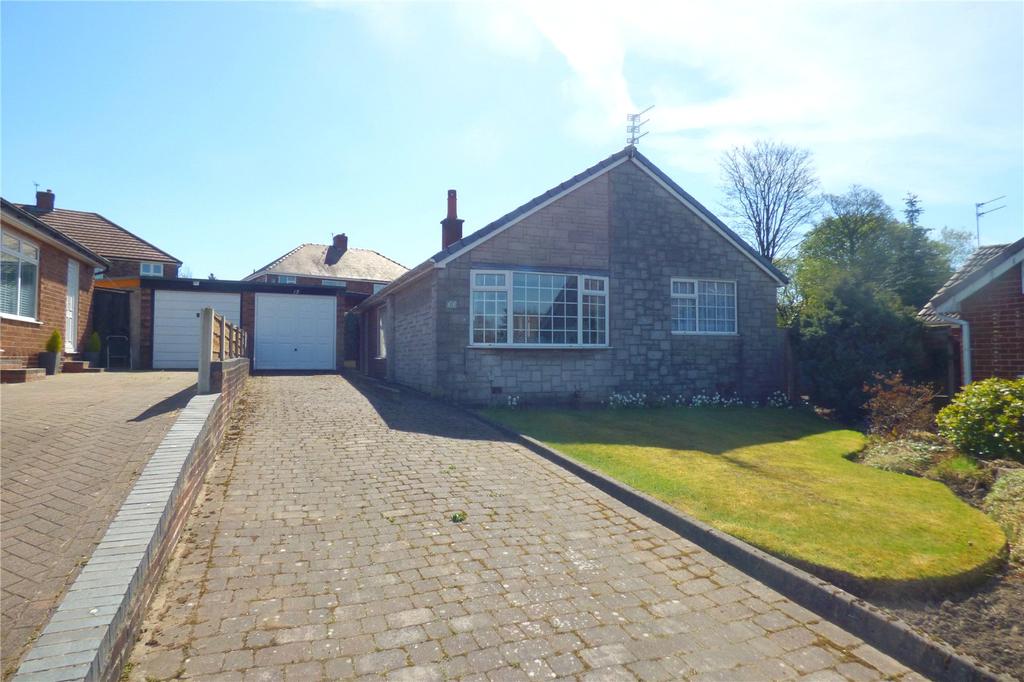 Lower Green, Alkrington, Middleton, M24 3 bed bungalow £300,000