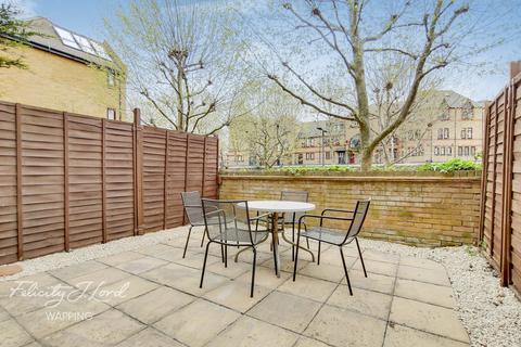 23 Fowey Close, London, E1W 2JP