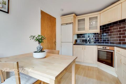 23 Fowey Close, London, E1W 2JP