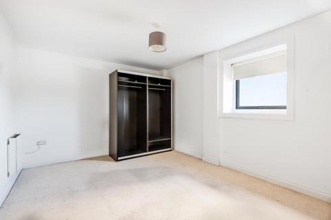 1 bedroom flat for sale, Town Centre location,  Bicester,  Oxfordshire,  OX26