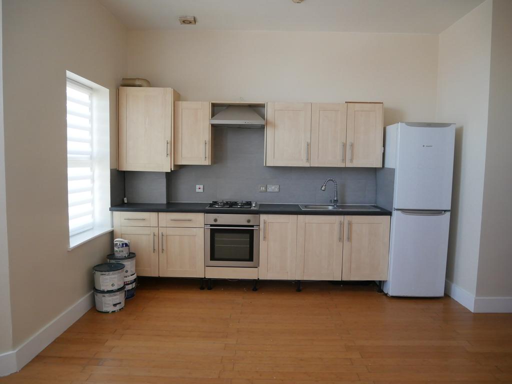 Deane Road, Liverpool L7 2 bed apartment £450 pcm (£104 pw)