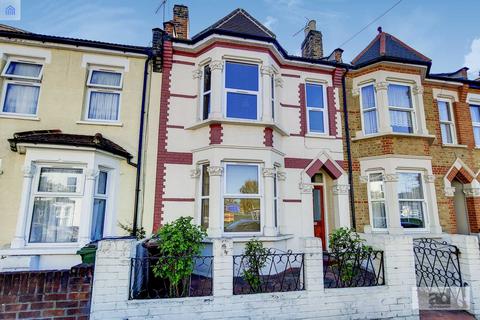 36 Dawlish Road, London, E10 6QD