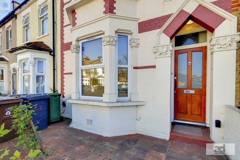 36 Dawlish Road, London, E10 6QD