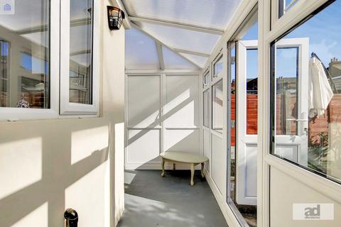 36 Dawlish Road, London, E10 6QD